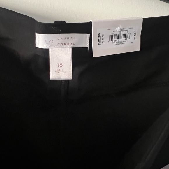 Lauren Conrad Skinny mid rise pants - Picture 3 of 6